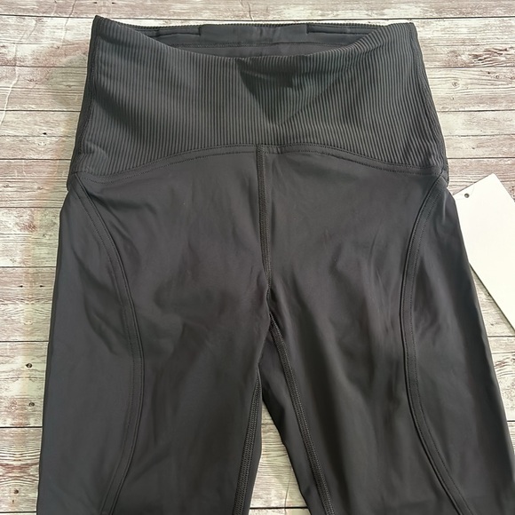 Lululemon Train Free High-Rise Crop 23" Leggings Graphite Grey - Picture 5 of 10